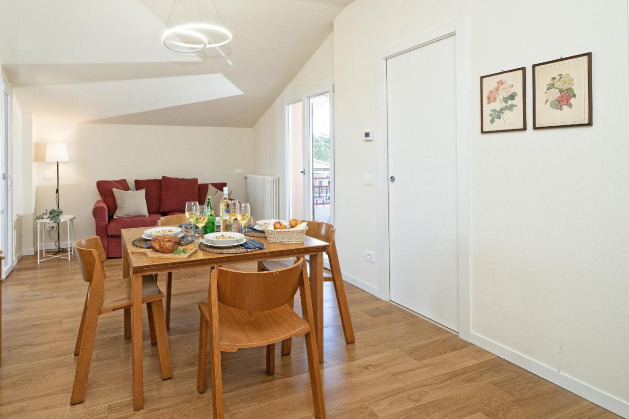 Borgo Del Grillo P2-9 By Wonderful Italy Apartment Sirmione Luaran gambar