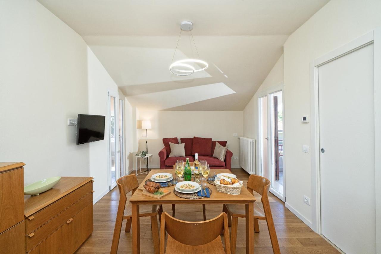 Borgo Del Grillo P2-9 By Wonderful Italy Apartment Sirmione Luaran gambar